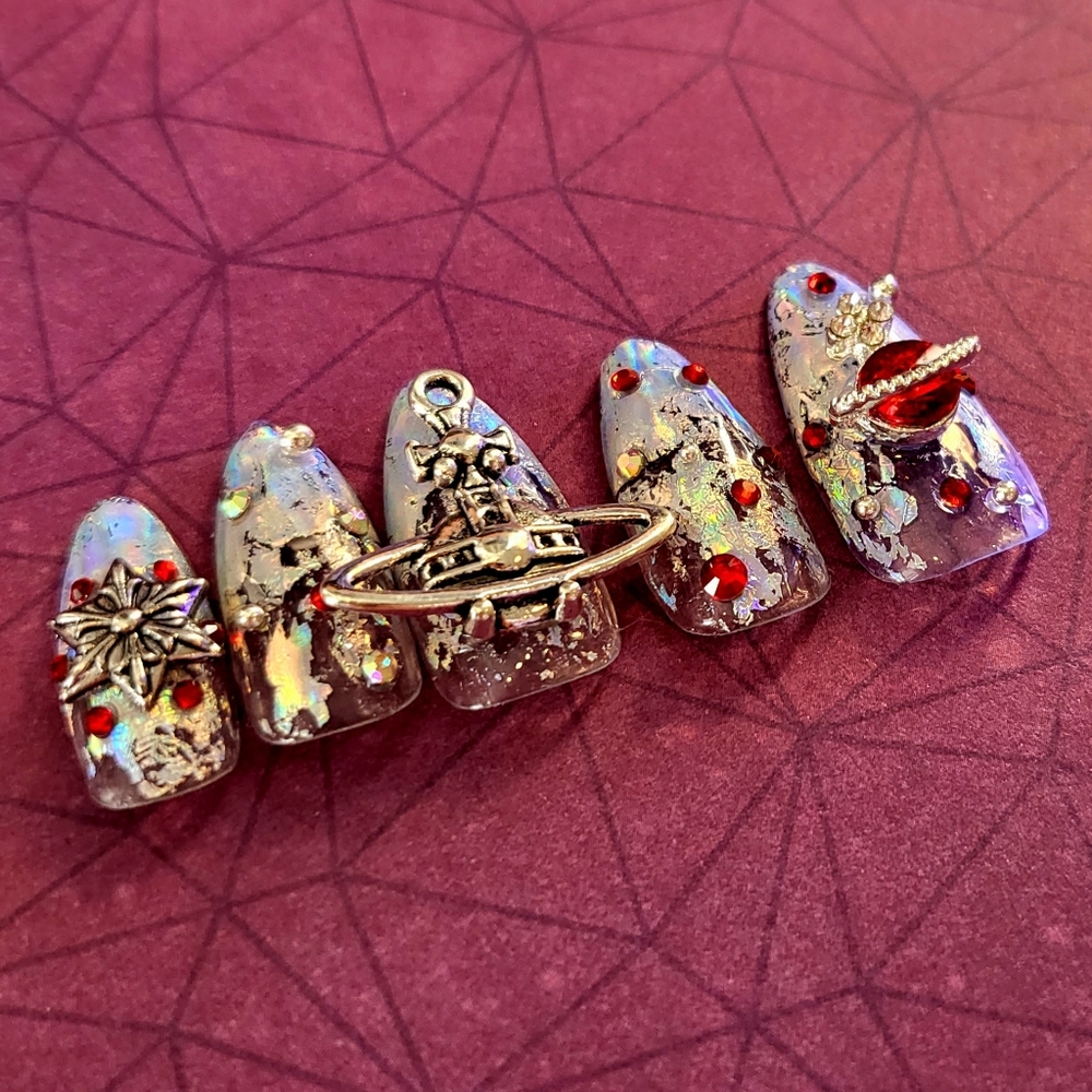 Chromatic Silver Tone Astroid Nails
